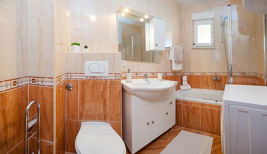 Apartment Angela 트로기르 객실 사진